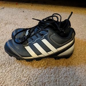 Adidas baseball cleats